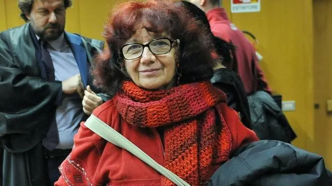 Nicoletta Dosio, pasionaria dei No Tav, durante l'udienza di convalida dell'arresto presso il Tribunale di Torino, 5 Novembre 2016 ANSA/ALESSANDRO DI MARCO