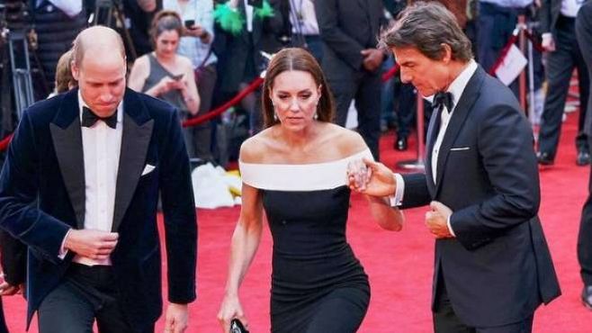 Kate Middleton sul red carpet con Tom Cruise e il principe William