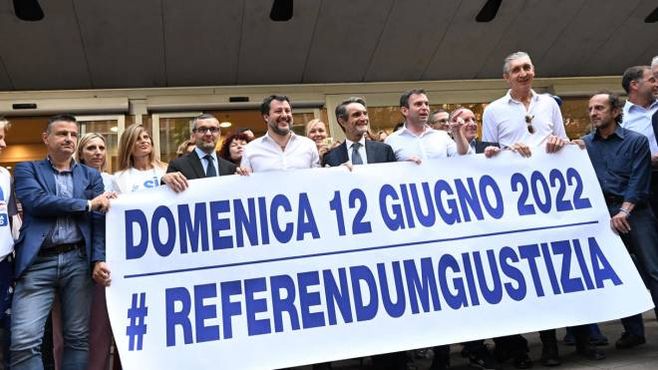 Matteo Salvini e la Lega sono a sostegno del Referendum del 12 giugno (Ansa)