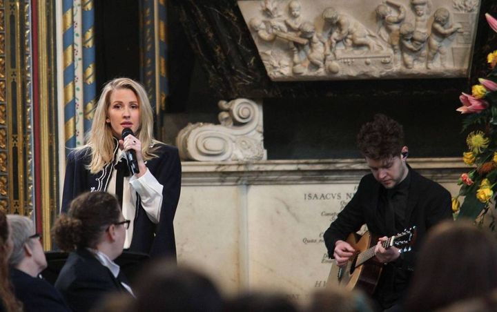 La cantante britannica Ellie Goulding avrebbe una relazione segreta col principe Harry? (Olycom)