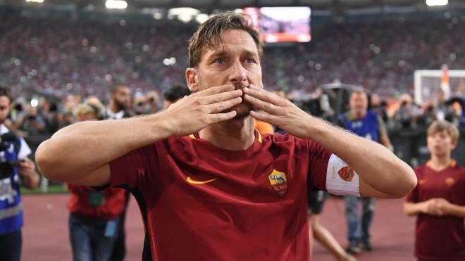 28 giugno: il ritiro di Francesco Totti