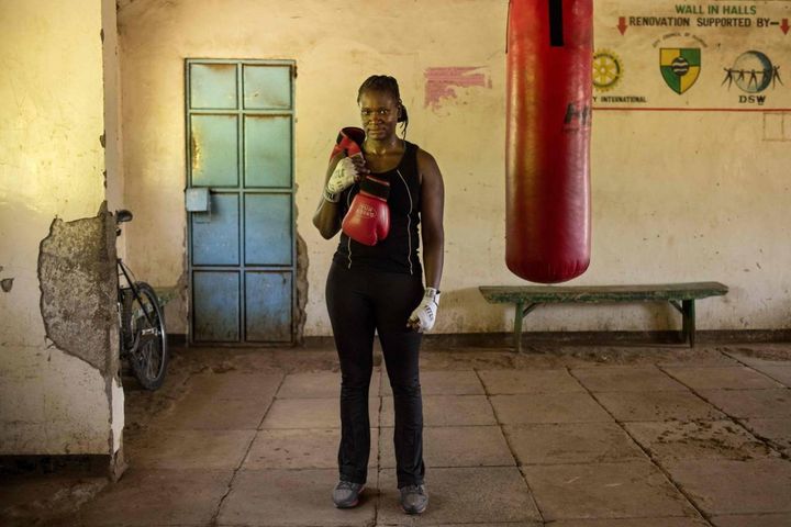 Sarah Achieng, 31, pugile professionista di Nairobi, Nigeria (Lapresse)