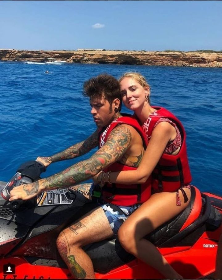 Fedez e Chiara Ferragni a Ibiza (Instagram)