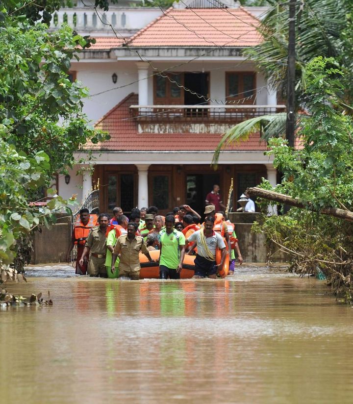 I soccorsi in Kerala (LaPresse)