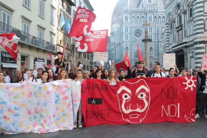 Firenze, gli studenti in corteo (NewPress Photo)