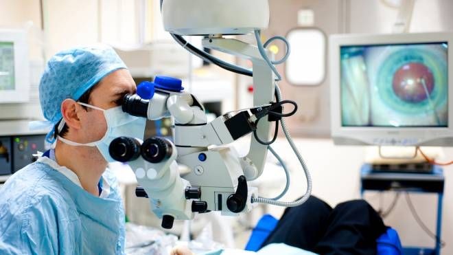 La sostituzione del cristallino può risolvere i casi di glaucoma ad angolo chiuso