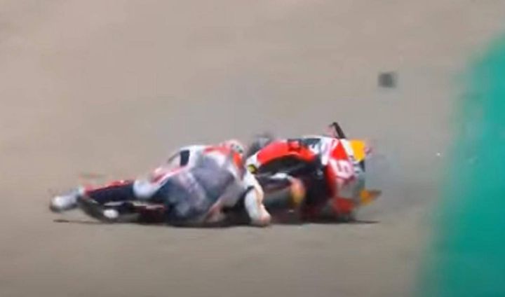 Jerez de la Frontera, Gp di Spagna: la sequenza della caduta di Marc Marquez (Ansa/YouTube)