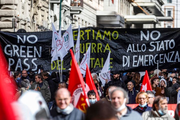 Sciopero generale trasporti, il corteo dei manifestanti a Roma