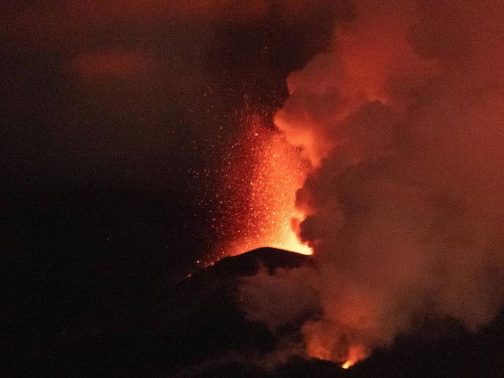 L'eruzione del Cumbre Vieja (Ansa)