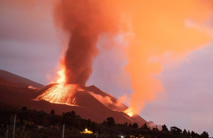 L'eruzione del Cumbre Vieja (Ansa)