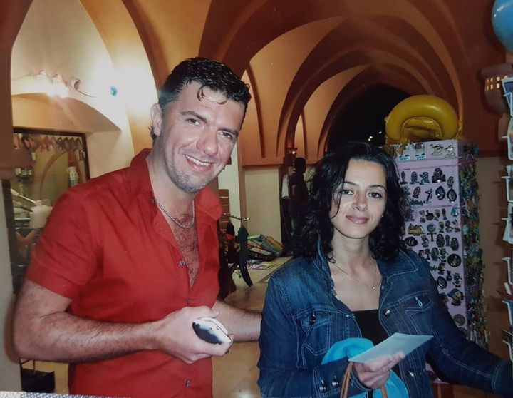 Claudio Baldini, 40 anni, con la moglie Sara Angelozzi, sua coetanea