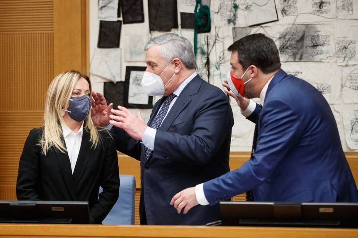 Giorgia Meloni, Antonio Tajani e Matteo Salvini (Ansa)