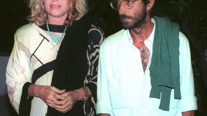 Monica Vitti con il marito Roberto Russo (Ansa)