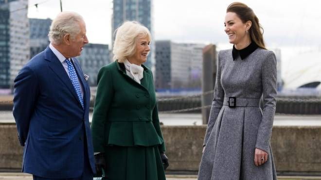 La regina Elisabetta ha 'incoronato' Camilla, duchessa di Cornovaglia (Ansa)