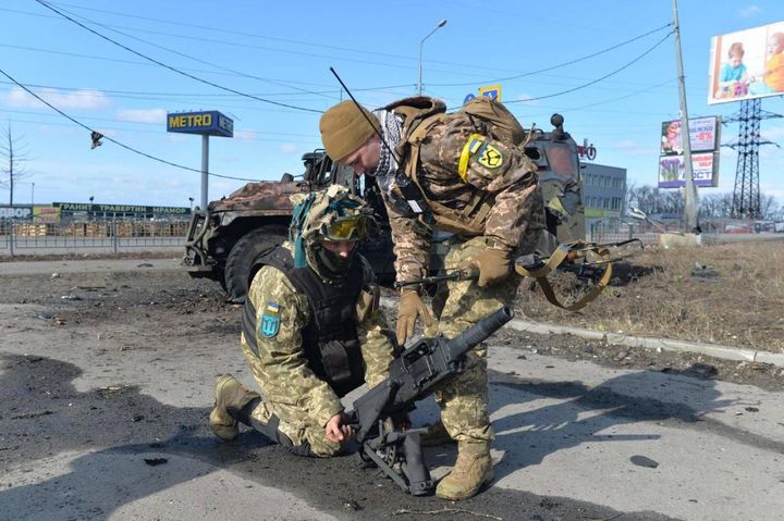 Soldati ucraini a Kharkiv (Ansa)