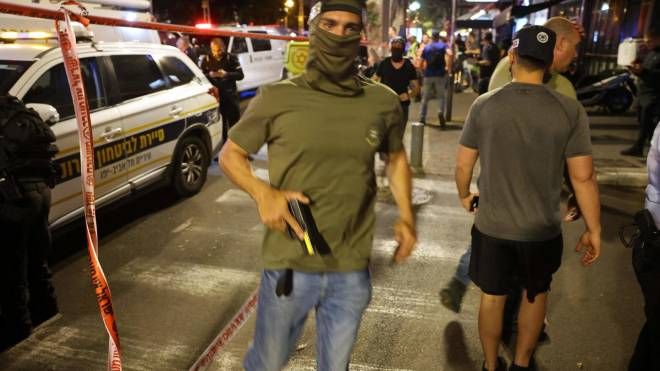 Dopo l'attentato a Tel Aviv in Israele è massima allerta (Ansa)