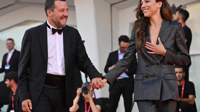 Matteo Salvini e Francesca Verdini sul red carpet (Ansa)