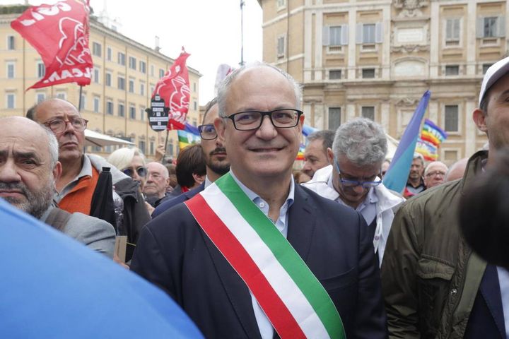 Il sindaco Roberto Gualteri alla manifestazione per la pace organizzata a Roma dai sindacati insieme a 500 associazioni 