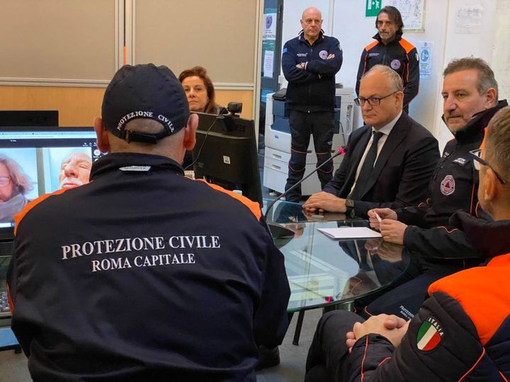 Maltempo a Roma, il sindaco Roberto Gualtieri alla sede della Protezione Civile della capitale