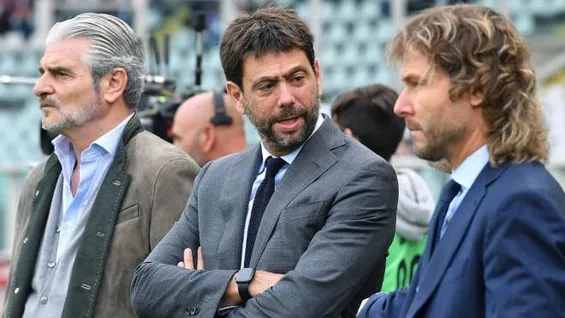 Juve: si dimette tutto il cda. Agnelli non è più presidente. Lettera a dipendenti: "Nuova formazione ribalta la partita"