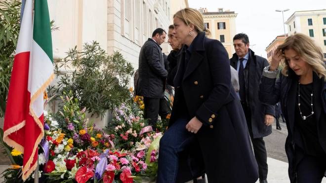 Giorgia Meloni ai funerali dell'amica Nicoletta Golisano