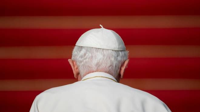 L'ultimo viaggio di Papa Benedetto XVI (foto Afp)