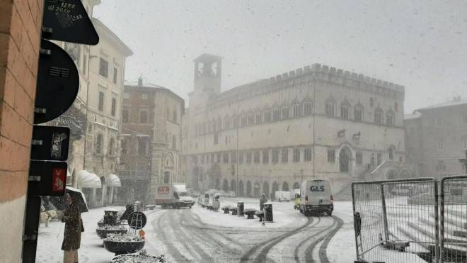 Neve a Perugia (Ansa)