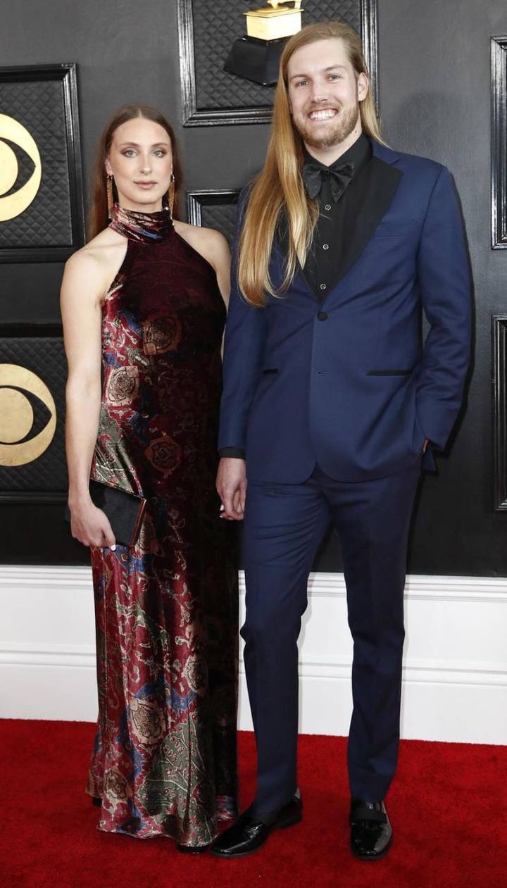Kaitlyn Hofland e Andrew Boyd alla 65esima edizione dei Grammy Awards