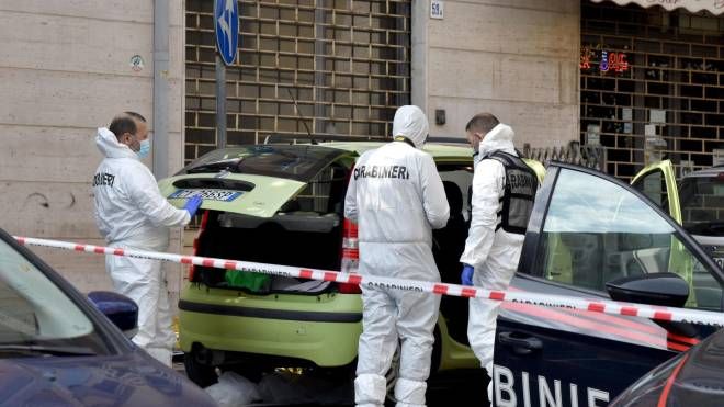 Due donne uccise a Riposto (Catania): killer suicida (Ansa)