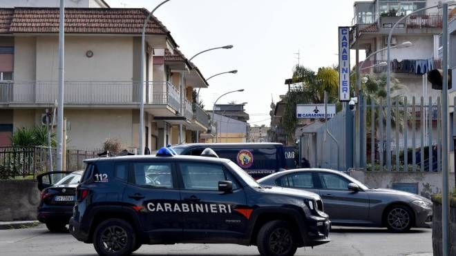 Due donne uccise a Riposto (Catania): killer suicida (Ansa)