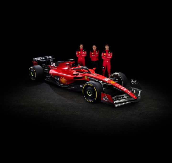 La nuova Ferrari SF-23