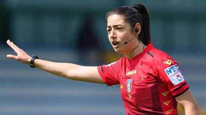 Maria Sole Ferrieri Caputi, la prima donna ad arbitrare in Serie A (Ansa)