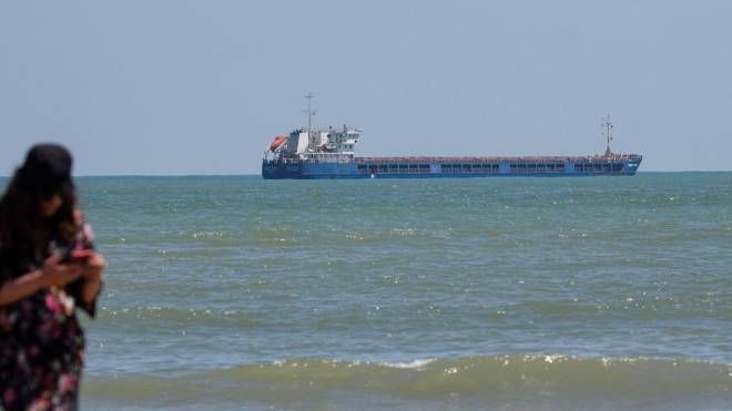 Il cargo russo Zhibek Zholy ferma nelle acque turche (Ansa)