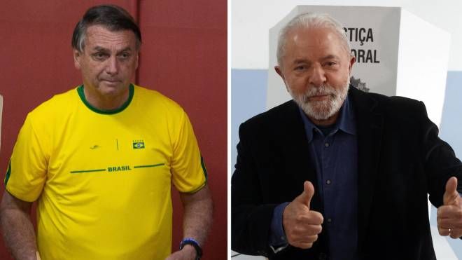 Luiz Inacio Lula da Silva e il presidente uscente Jair Bolsonaro