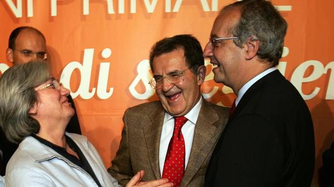 15 ottobre 2007, le prime primarie del Pd: Letta, Bindi, Prodi e Veltroni