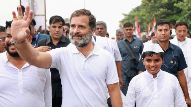 A piedi per unire l’India Il figlio di Sonia Gandhi come Forrest Gump
