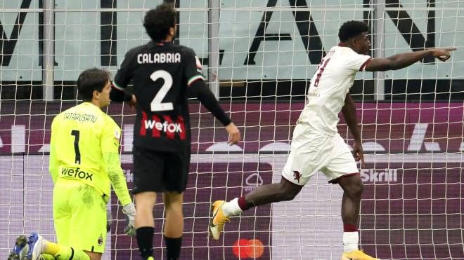 L'esultanza di Adopo dopo il gol al Milan in Coppa Italia (Ansa)