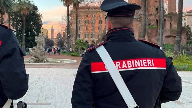 Carabinieri, controlli antidroga nella capitale