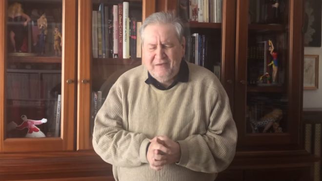 Vincenzo Mollica nel video dedicato a Marco Mengoni