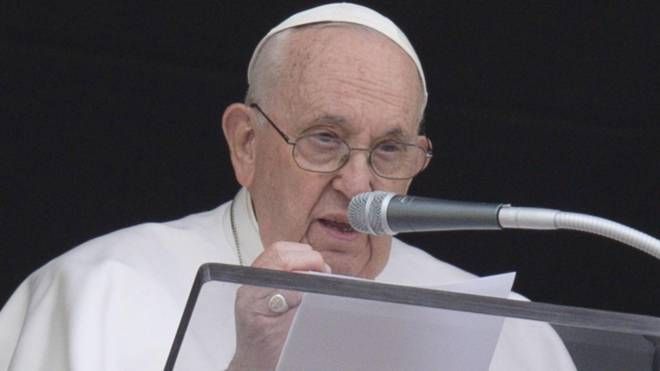 L’86enne papa Francesco ieri ha festeggiato i dieci anni dall’inizio del suo papato