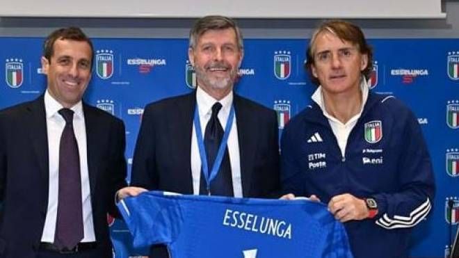 Mancini con la maglia Esselunga