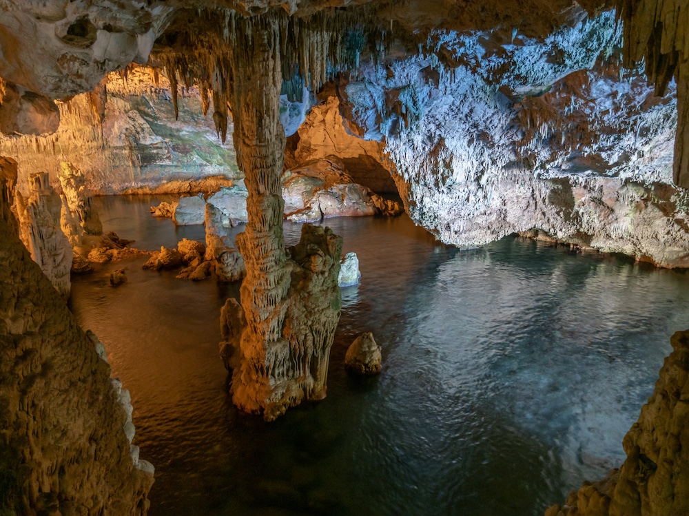 sardegna-5-grotte-marine-da-visitare-in-estate